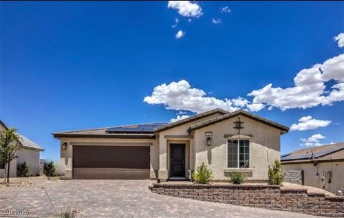 314 W Winston Ln, Indian Springs, NV, 89018-0350 | Card Image