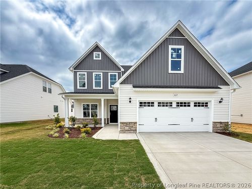 809 Union St, Raeford, NC, 28376-9836 | Card Image
