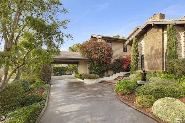 4-web-or-mls-UpmarketMedia-317ElTua-236 | Image 4