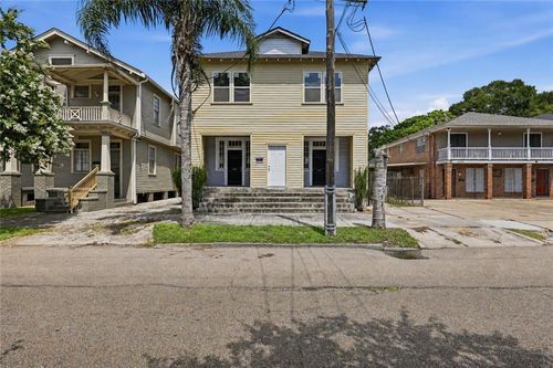 2220 Broadway St, New Orleans, LA, 70118-5410 | Card Image