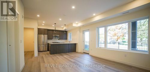 109-123 Lincoln St, Welland, ON, L3C5J3 | Card Image