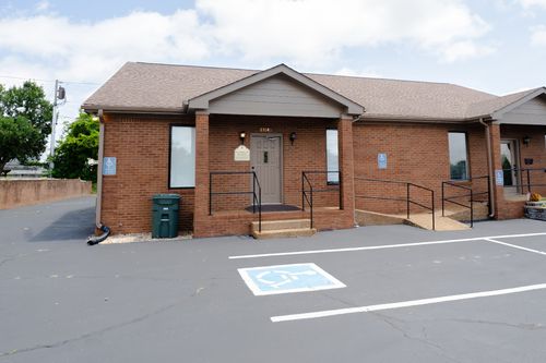 2104 Park Plaza Dr, Springfield, TN, 37172 | Card Image