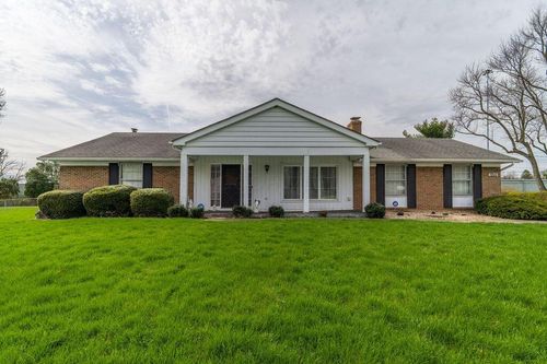 5844 Effingham Rd, Columbus, OH, 43213-3347 | Card Image