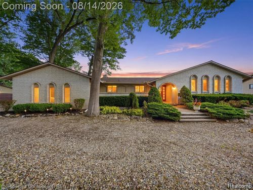 1721 Imperial Dr, Highland, MI, 48356-1156 | Card Image