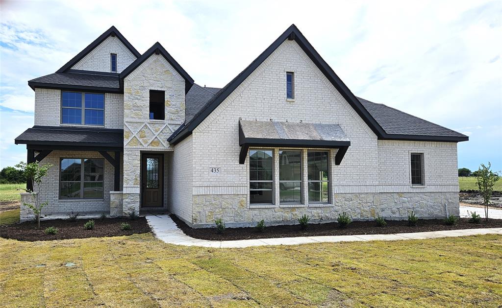 Magnolia Ct, Trenton, TX 75490