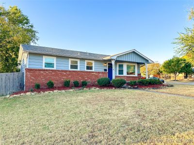 7406 E 28th Street, House other with 3 bedrooms, 1 bathrooms and null parking in Tulsa OK | Image 2