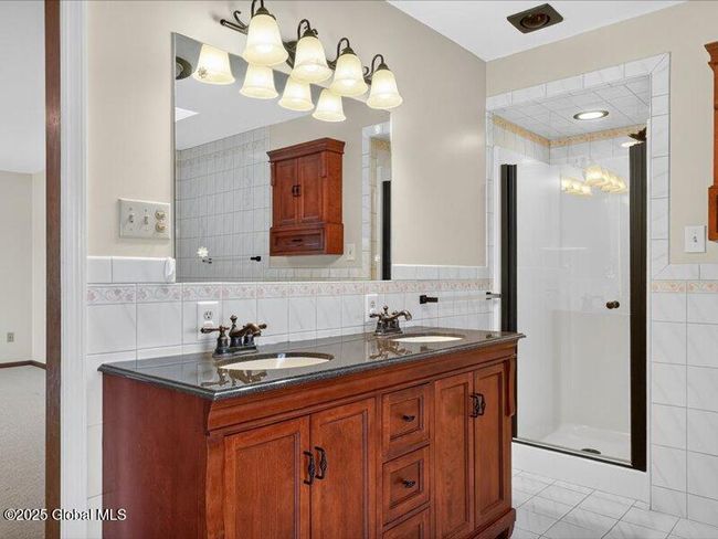 3077 New Williamsburg Dr, House other with 4 bedrooms, 4 bathrooms and 6 parking in Schenectady NY | Image 35