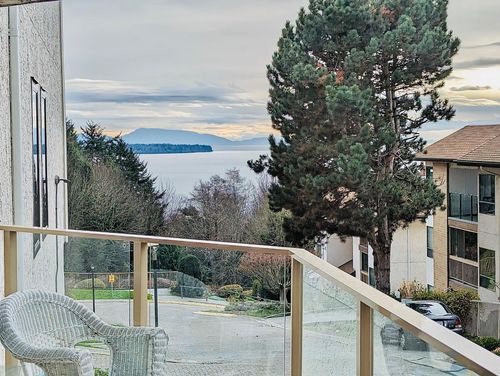 519-1350 Vidal St, White Rock, BC, V4B5G6 | Card Image