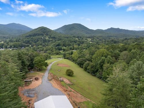 115 Ash Loop Rd, Hayesville, NC, 28904-4836 | Card Image