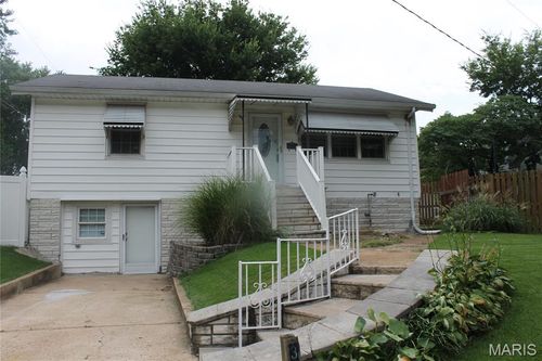 3818 Wabash Ave, Saint Louis, MO, 63109-1138 | Card Image