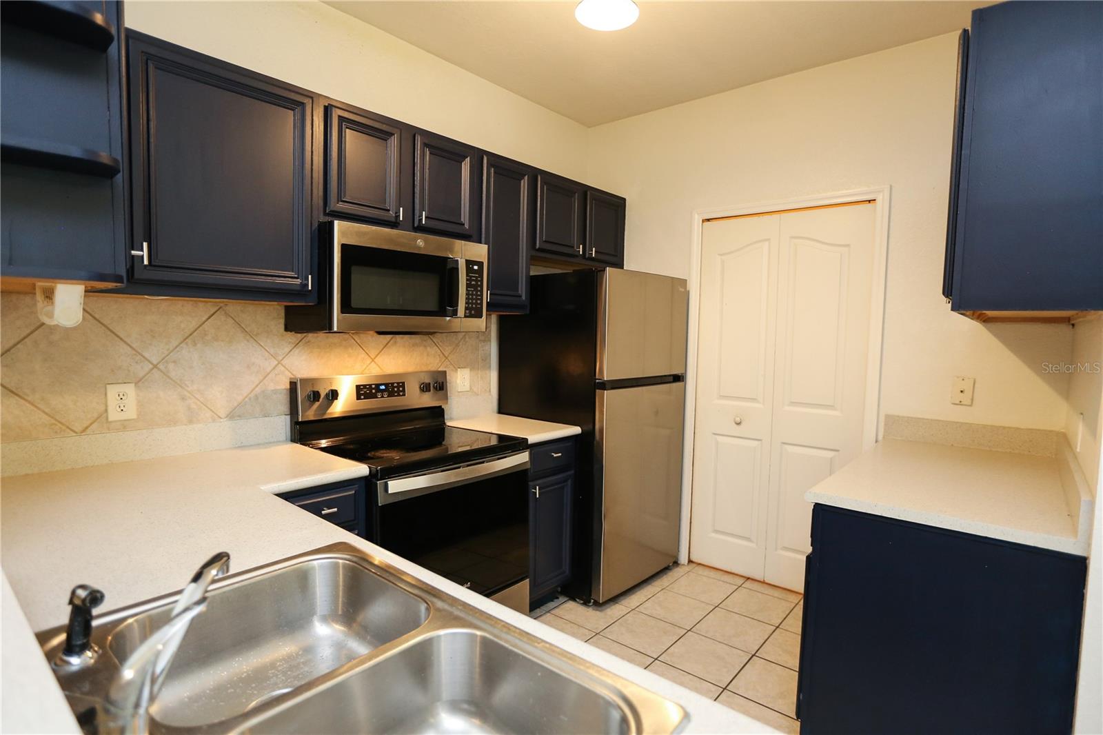 Residential Lease in ORLANDO 4