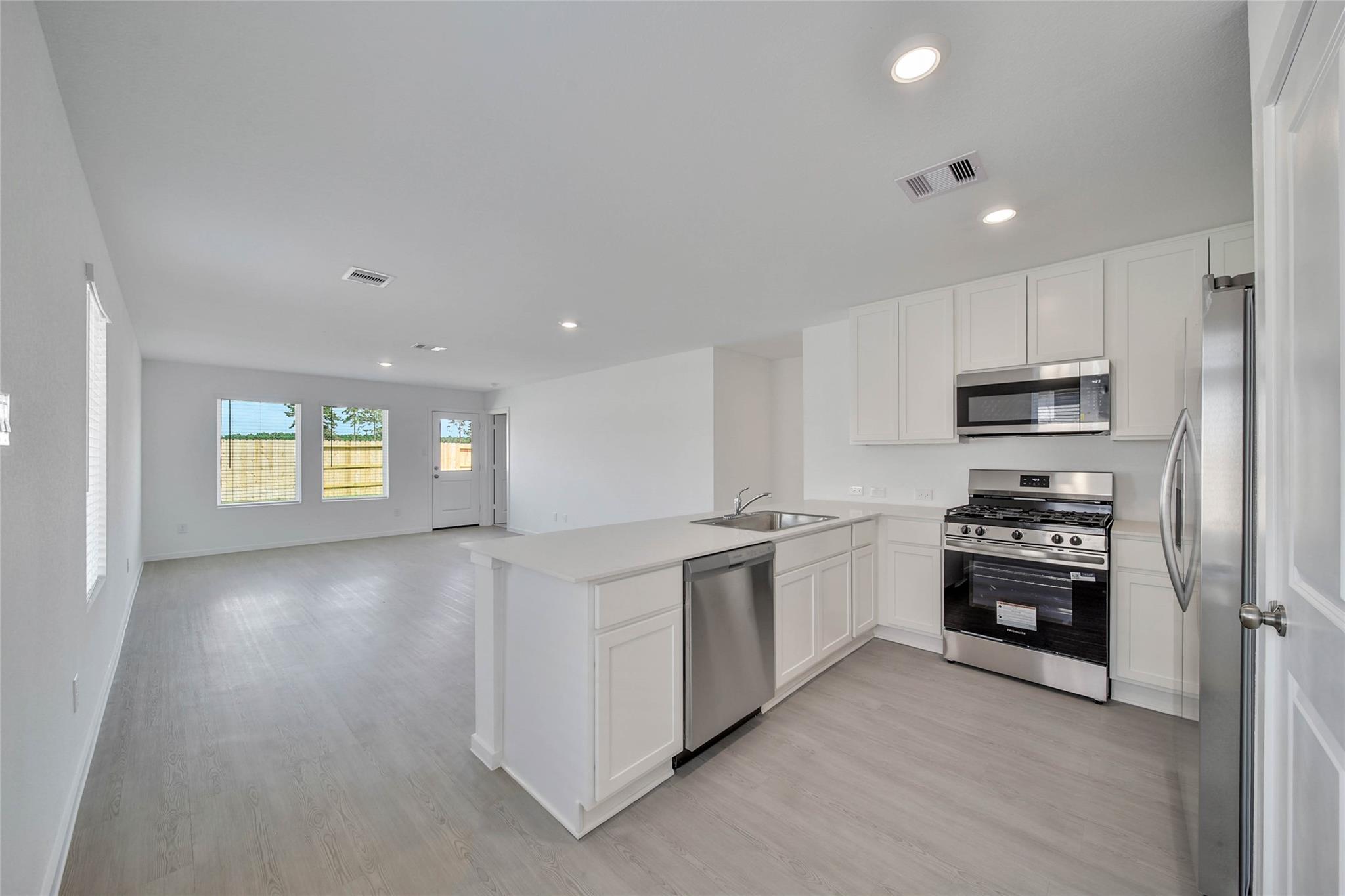 Residential Lease in New Caney 4