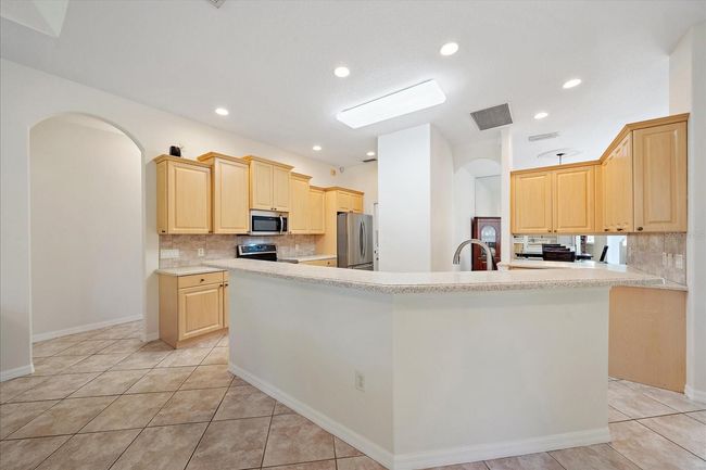 5584 Eastwind Dr, House other with 3 bedrooms, 2 bathrooms and null parking in SARASOTA FL | Image 9