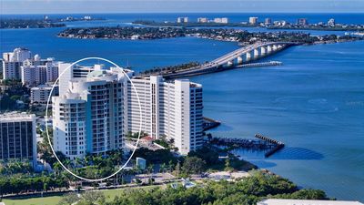 404 - 990 Blvd Of The Arts, Condo with 2 bedrooms, 3 bathrooms and null parking in Sarasota FL | Image 1