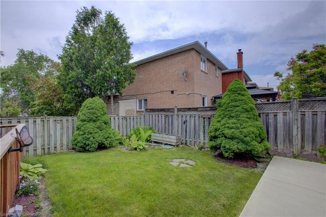 57 Ecclestone Dr, House other with 3 bedrooms, 2 bathrooms and 4 parking in Brampton ON | Image 35