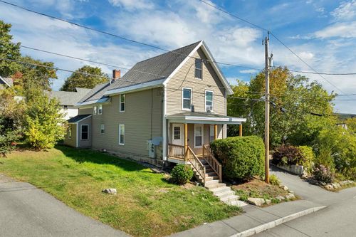 25 West St, Lebanon, NH, 03766-1565 | Card Image