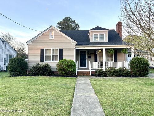 915 Woodruff Ave, Elizabeth City, NC, 27909-5351 | Card Image