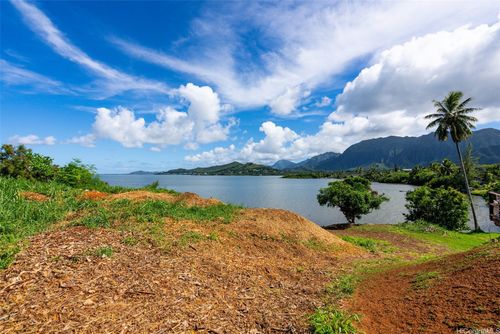 a-47-833 Kamehameha Hwy, Kaneohe, HI, 96744-5007 | Card Image