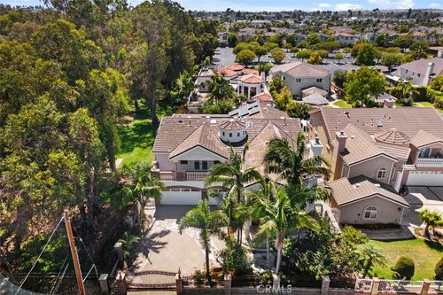 16611 Graham St, Huntington Beach, CA, 92649-3734 | Card Image