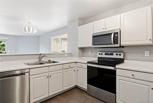 1221 Warrior Way, Lafayette, CO, 80026-2808 | Card Image