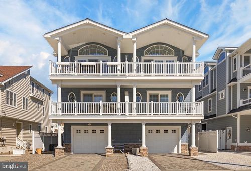 w-17 73rd St, Sea Isle City, NJ, 08243-1322 | Card Image