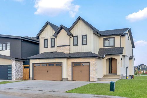 {{alt}} | Card Image