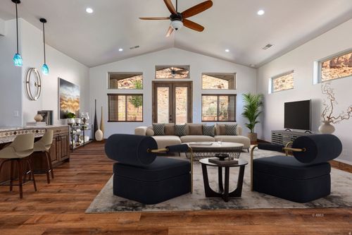 493 E Donner Cir, Kanab, UT, 84741-3370 | Card Image