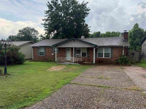 103 Santa Fe Trl, Jacksonville, AR, 72076-5711 | Card Image