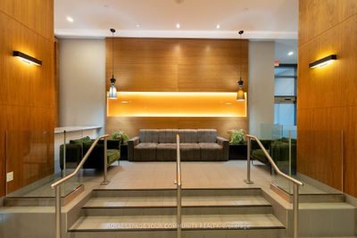 410 - 295 Adelaide St W, Condo with 2 bedrooms, 2 bathrooms and 1 parking in Toronto ON | Image 2