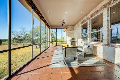 104 Running Brook Trl, Spicewood, TX, 78669-8606 | Card Image
