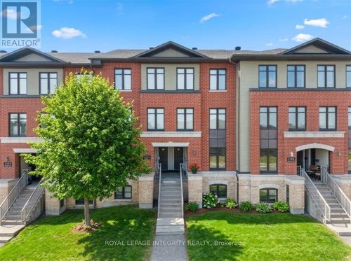 11-1124 Docteur Corbeil Blvd, Rockland, ON, K4K0G9 | Card Image