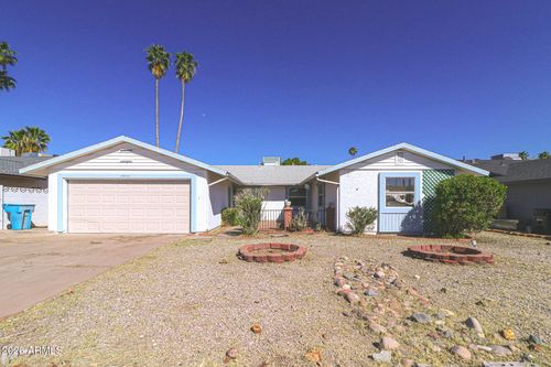 14843 N 37th Ave, Phoenix, AZ, 85053-4617 | Card Image