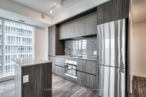 711-225 Sumach St, Toronto, ON, M5A0P8 | Card Image