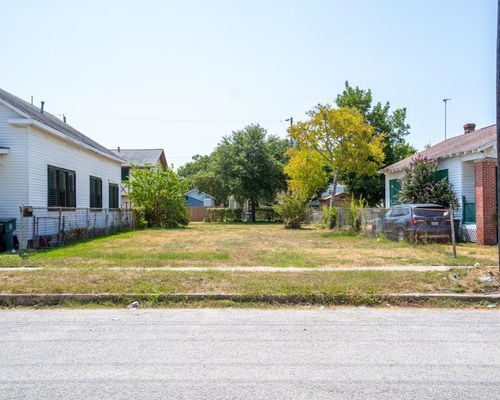 3615 Avenue N, Galveston, TX, 77550-6729 | Card Image