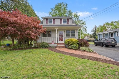 99 Oak St, Bridgewater, NJ, 08807-2714 | Card Image