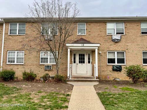 h-12 Manchester Ct, Freehold, NJ, 07728-3232 | Card Image