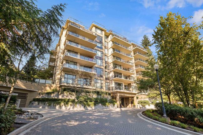 510 - 1415 Parkway Boulevard, Condo with 2 bedrooms, 2 bathrooms and 2 parking in Coquitlam BC | Image 1