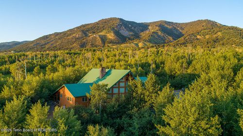 144 Roberts Rd, Etna, WY, 83118-7200 | Card Image