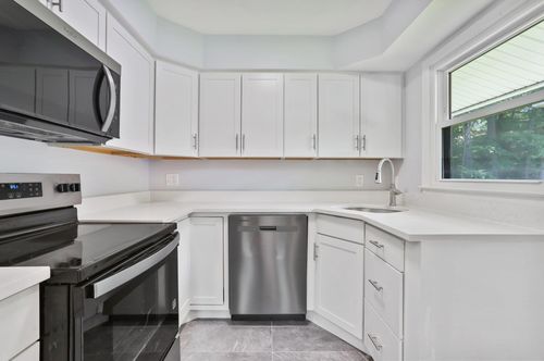 apt-d-34 Warwick Pl, Yorktown Heights, NY, 10598-1620 | Card Image