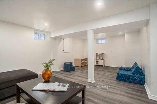 3161 Steeple Hill Cres, House other with 4 bedrooms, 2 bathrooms and 6 parking in Richmond ON | Image 23