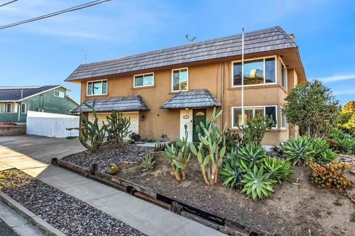 166 Cottonpatch Way, El Cajon, CA, 92020-2912 | Card Image