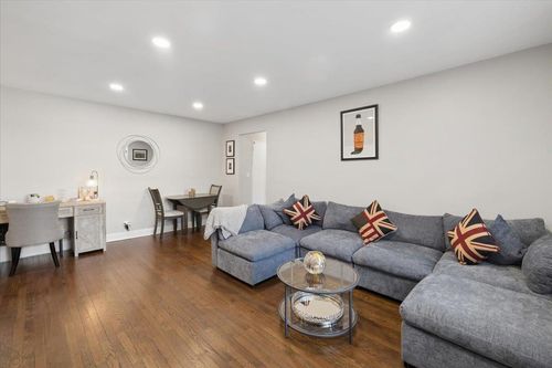 apt-4g-8300 Boulevard, North Bergen, NJ, 07047-6060 | Card Image