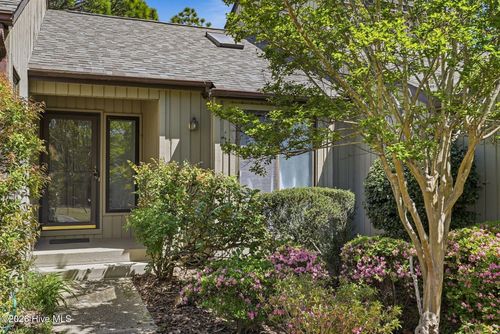 30 Lake Pinehurst Villas Rd, Pinehurst, NC, 28374-9298 | Card Image