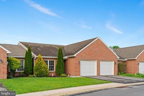 123 Blackbird Lane, SHIPPENSBURG, PA, 17257 | Card Image