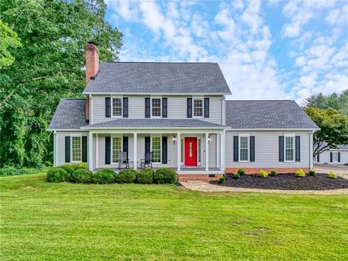 108 Syracuse Rd, Easley, SC, 29642-8325 | Card Image