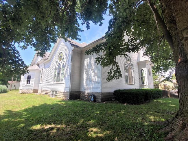 215 S Pine St, House other with 0 bedrooms, 1 bathrooms and null parking in Irving IL | Image 8