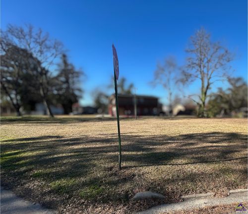 912 Maple St, Fort Valley, GA, 31030-2904 | Card Image