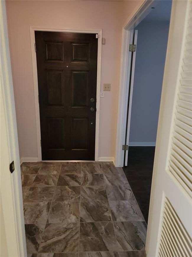 Entry | Image 17