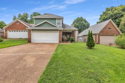 5543 Pine Oak Ln, Bartlett, TN, 38135-8218 | Card Image