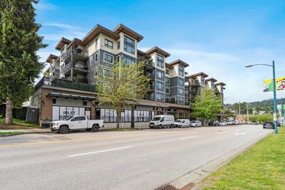 402 - 2525 Clarke St, Condo with 1 bedrooms, 1 bathrooms and 1 parking in Port Moody BC | Image 1